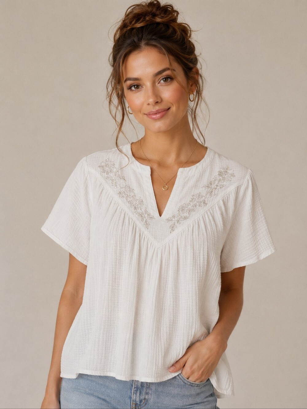 419.Adrienne Vitadinni Bohemian Gauzi White Embroidered V-Neck Women's Top